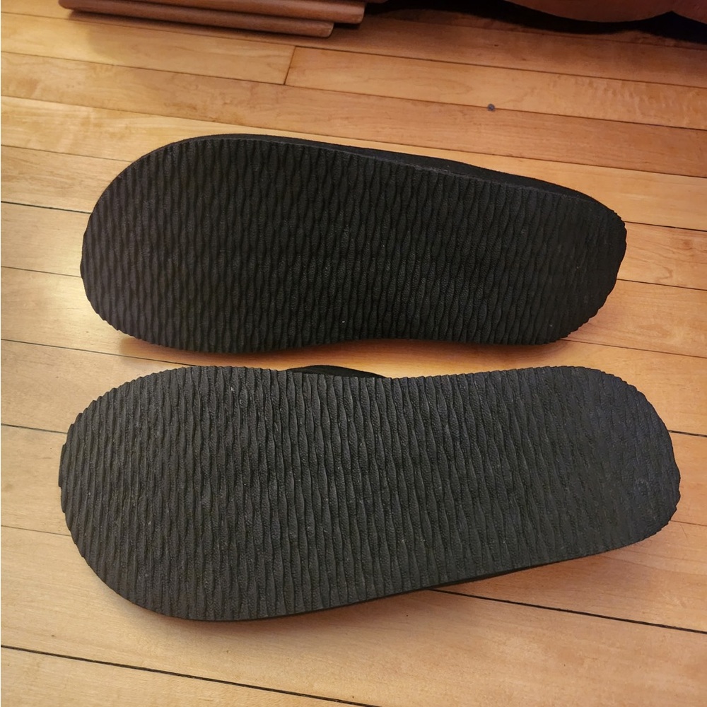 Mens Polo Black and Tan Flip Flops - Picture 3 of 4